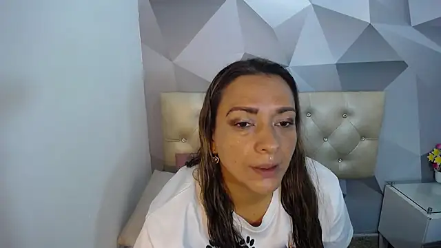 Milf-Prettyboobs online show from November 2025 10:56:02 AM