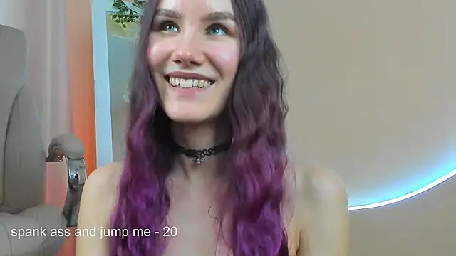 Clare  Florence online show from March 2025 01:12:01 PM