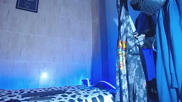 dareck 18 online show from January 2026 07:41:01 PM