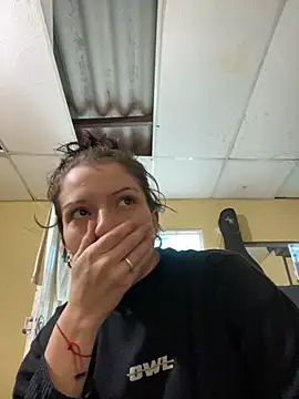 Snapshot of val_zx chatting on September 2025 03:55:02 PM val zx online show from September 2025 03:55:02 PM