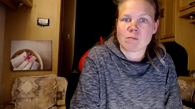 Snapshot of CallMeMaria chatting on January 2025 07:43:01 PM CallMeMaria online show from January 2025 07:43:01 PM