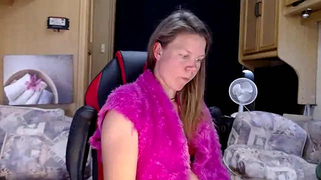 Snapshot of CallMeMaria chatting on January 2025 01:56:02 PM CallMeMaria online show from January 2025 01:56:02 PM