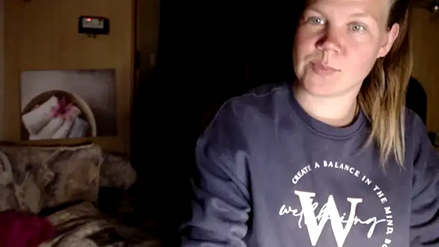 Snapshot of CallMeMaria chatting on January 2025 08:28:01 PM CallMeMaria online show from January 2025 08:28:01 PM