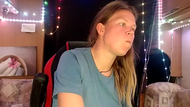 Snapshot of CallMeMaria chatting on February 2025 02:38:02 PM CallMeMaria online show from February 2025 02:38:02 PM