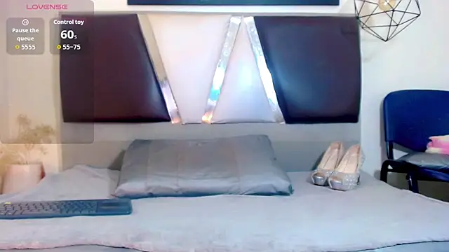 Snapshot of alexsandra_kiss chatting on November 2025 11:10:02 AM alexsandra kiss online show from November 2025 11:10:02 AM