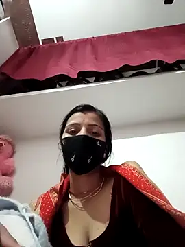 Snapshot of Daya_Chheda chatting on November 2025 12:05:01 AM Daya Chheda online show from November 2025 12:05:01 AM