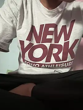 Snapshot of HARSHHU01 chatting on March 2025 06:58:02 AM HARSHHU01 online show from March 2025 06:58:02 AM