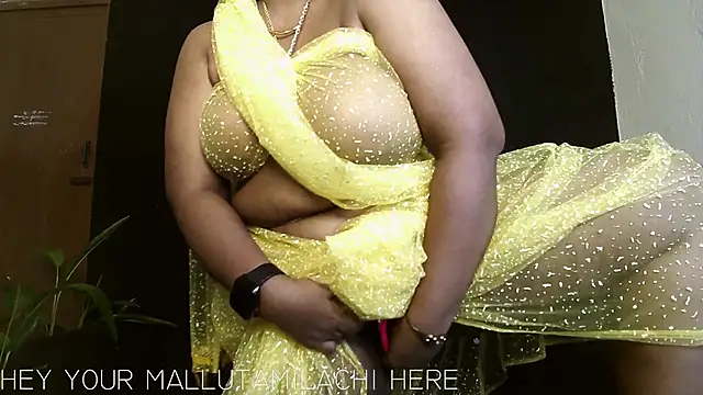 Snapshot of mallutamizhachi chatting on October 2025 04:17:01 PM mallutamizhachi online show from October 2025 04:17:01 PM