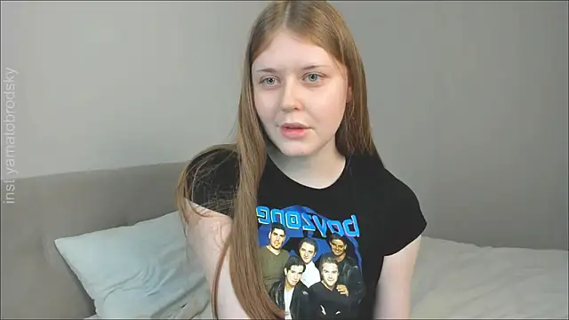 Snapshot of YamatoBrodsky chatting on October 2025 05:55:02 PM YamatoBrodsky online show from October 2025 05:55:02 PM