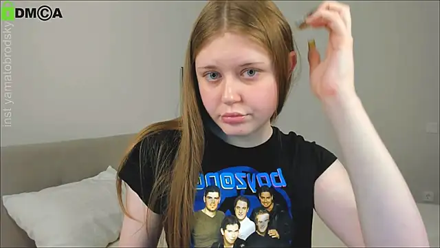 Snapshot of YamatoBrodsky chatting on November 2025 06:18:01 PM YamatoBrodsky online show from November 2025 06:18:01 PM