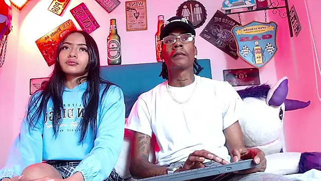 Snapshot of lili_roussi chatting on November 2025 12:21:01 AM lili roussi online show from November 2025 12:21:01 AM