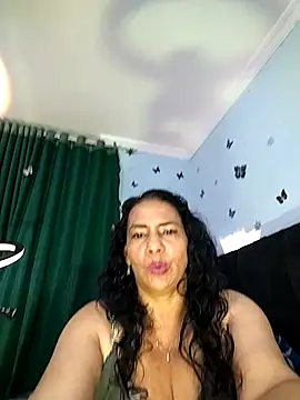 Snapshot of AlexaNovoa_ chatting on November 2025 01:08:02 AM AlexaNovoa online show from November 2025 01:08:02 AM