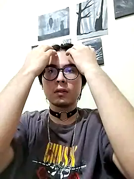 Snapshot of Dante_Gothic chatting on March 2025 05:02:01 AM Dante Gothic online show from March 2025 05:02:01 AM