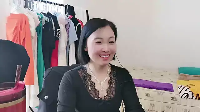 Snapshot of Rachel-6600 chatting on November 2025 03:51:02 AM Rachel-6600 online show from November 2025 03:51:02 AM