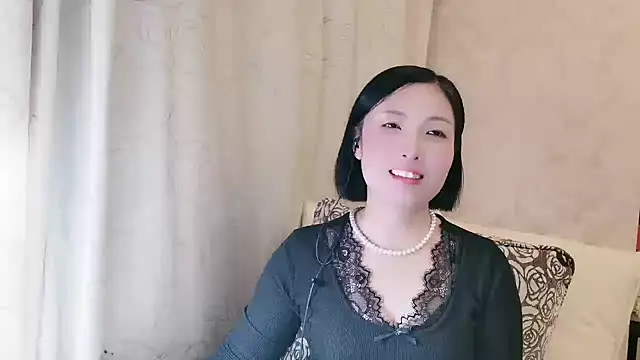 Snapshot of Rachel-6600 chatting on November 2025 03:56:02 PM Rachel-6600 online show from November 2025 03:56:02 PM