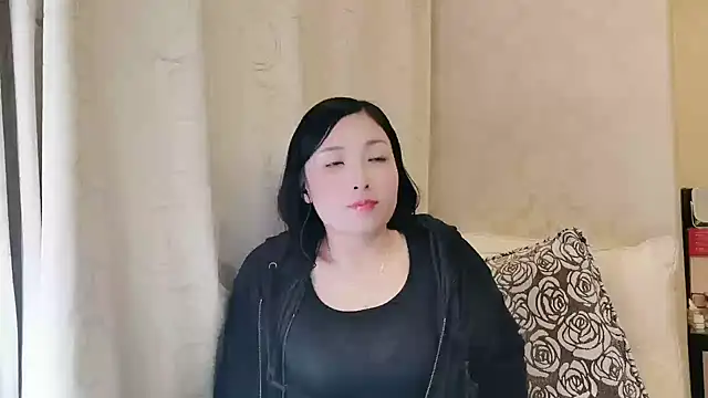 Snapshot of Rachel-6600 chatting on December 2025 03:42:01 PM Rachel-6600 online show from December 2025 03:42:01 PM