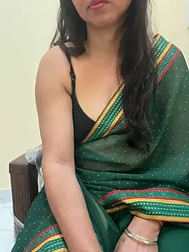 Snapshot of Urmila_singh1 chatting on March 2025 06:11:01 PM Urmila singh1 online show from March 2025 06:11:01 PM