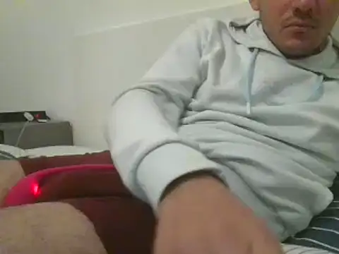 Snapshot of nico34000_sexy chatting on March 2025 05:12:02 PM nico34000 sexy online show from March 2025 05:12:02 PM