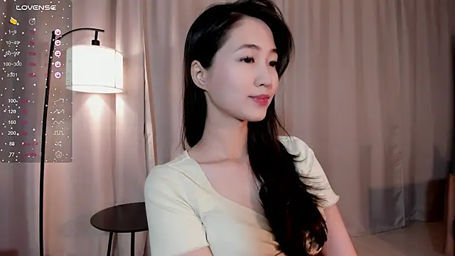 SeulBi online show from November 2025 05:08:01 PM