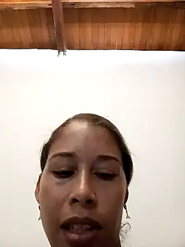 Snapshot of Sexi_girl29 chatting on November 2025 10:21:01 PM Sexi girl29 online show from November 2025 10:21:01 PM