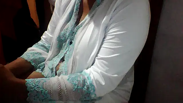 Sydneyputinha online show from March 2026 12:59:01 AM