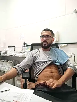 pdasgyn online show from April 2026 03:01:02 PM