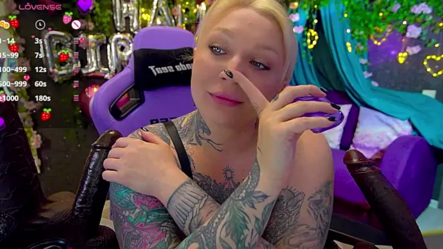 BlackedBarbie online show from June 2026 07:06:02 PM
