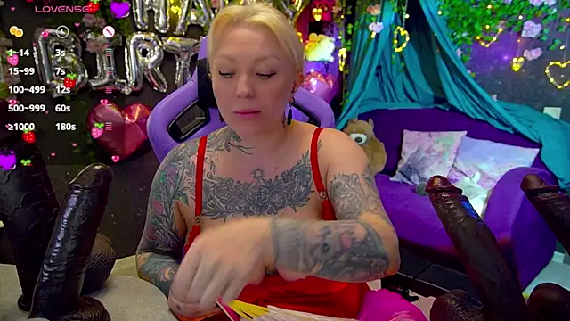 BlackedBarbie online show from June 2026 07:27:02 PM