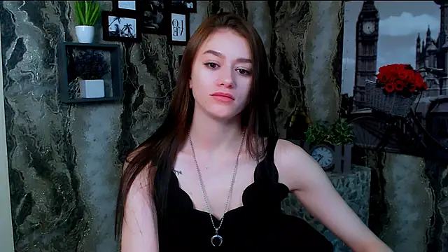 LanaTey online show from February 2026 01:32:02 PM