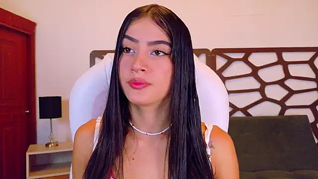 Snapshot of alice_rous21 chatting on November 2025 01:11:01 PM alice rous21 online show from November 2025 01:11:01 PM