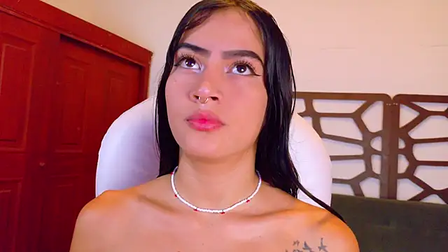 Snapshot of alice_rous21 chatting on November 2025 01:11:02 PM alice rous21 online show from November 2025 01:11:02 PM