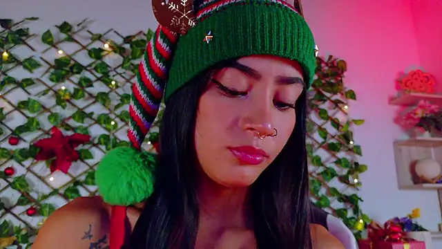 Snapshot of alice_rous21 chatting on December 2025 01:09:01 PM alice rous21 online show from December 2025 01:09:01 PM