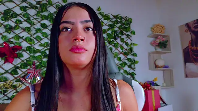 Snapshot of alice_rous21 chatting on December 2025 01:09:02 PM alice rous21 online show from December 2025 01:09:02 PM