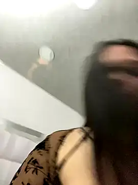 Snapshot of LunaCandy_ chatting on October 2025 12:02:02 PM LunaCandy online show from October 2025 12:02:02 PM