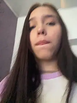 Snapshot of LunaCandy_ chatting on November 2025 01:03:01 PM LunaCandy online show from November 2025 01:03:01 PM