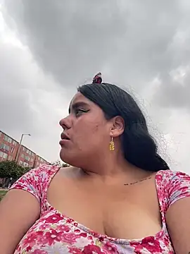 nicky andcamil online show from March 2025 05:35:02 PM