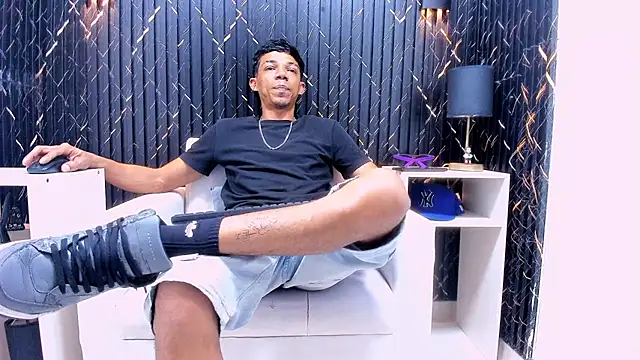 Gregory Sforza online show from November 2025 06:20:01 PM