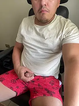 Snapshot of Gusta_bi chatting on January 2026 02:54:02 PM Gusta bi online show from January 2026 02:54:02 PM