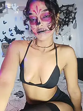 Snapshot of Aphrodite-777 chatting on November 2025 07:38:01 PM Aphrodite-777 online show from November 2025 07:38:01 PM