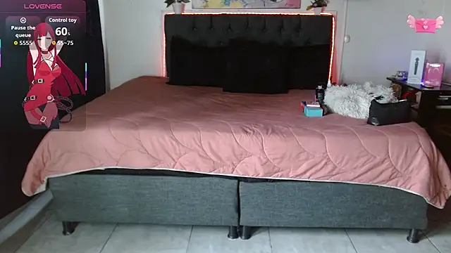 Snapshot of mia_velvet1 chatting on November 2025 01:39:02 PM mia velvet1 online show from November 2025 01:39:02 PM