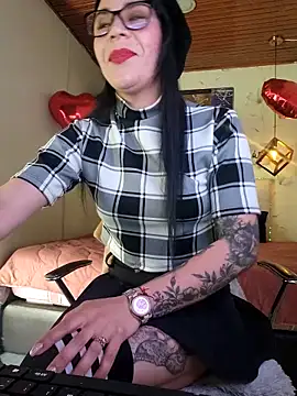 Snapshot of mia_velvet1 chatting on February 2026 04:06:02 PM mia velvet1 online show from February 2026 04:06:02 PM