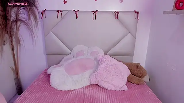 Abby Piink online show from March 2026 09:44:02 PM