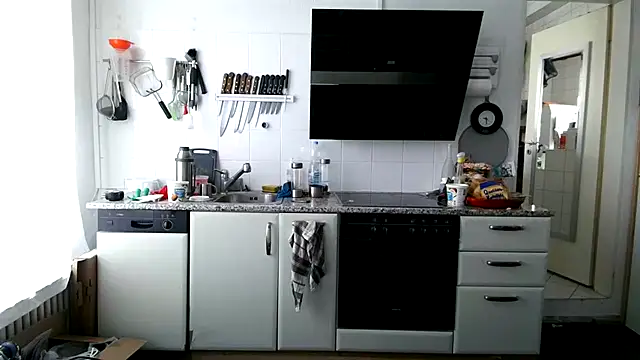 Berg Boy online show from March 2026 08:26:33 AM