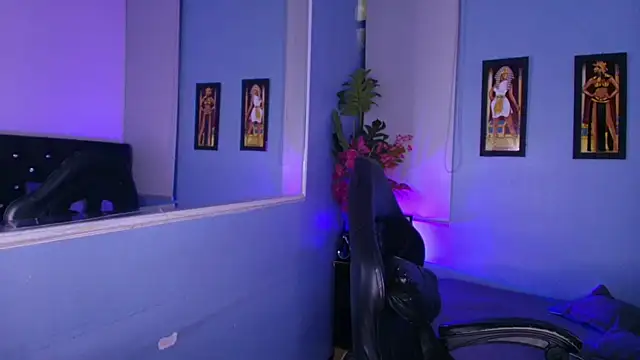 Snapshot of LucasCarterr_ chatting on September 2025 04:12:02 AM LucasCarterr online show from September 2025 04:12:02 AM