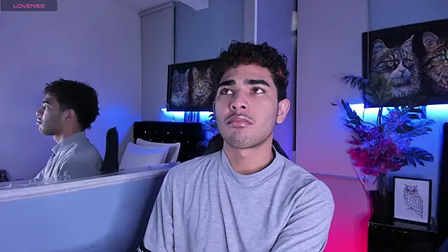 Snapshot of LucasCarterr_ chatting on November 2025 03:50:01 AM LucasCarterr online show from November 2025 03:50:01 AM