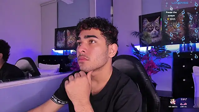 Snapshot of LucasCarterr_ chatting on November 2025 04:46:02 AM LucasCarterr online show from November 2025 04:46:02 AM