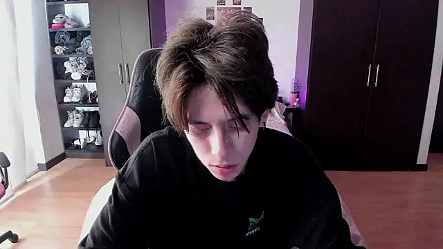 xIce Boy online show from February 2026 02:16:02 PM