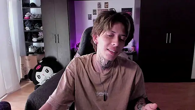 xIce Boy online show from February 2026 02:24:02 PM