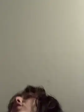 Snapshot of 2brokegirlz chatting on March 2025 04:02:01 PM 2brokegirlz online show from March 2025 04:02:01 PM