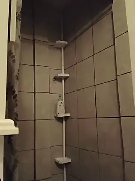 Foxdaguy online show from April 2026 04:04:01 AM